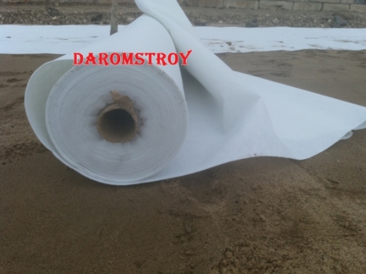 Дорнит 100 гр/кв.м на отрез ширина 2*25м (50 кв.м) (первичное сырьё)