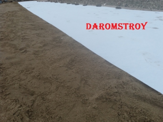 Дорнит 200 гр/кв.м на отрез ширина 2*25м (50 кв.м) (первичное сырьё)