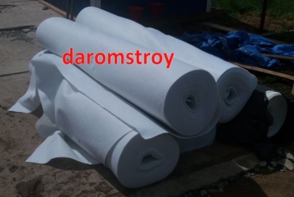 Геотекстиль Дорнит 300 гр/кв.м 2*50м (100кв.м) (первичное сырьё)