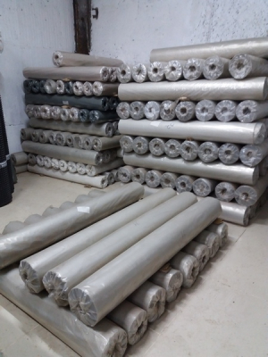 Пленка ГОСТ техническая стенка 150 мкм рулон-полурукав 30 кг 72 пог.м