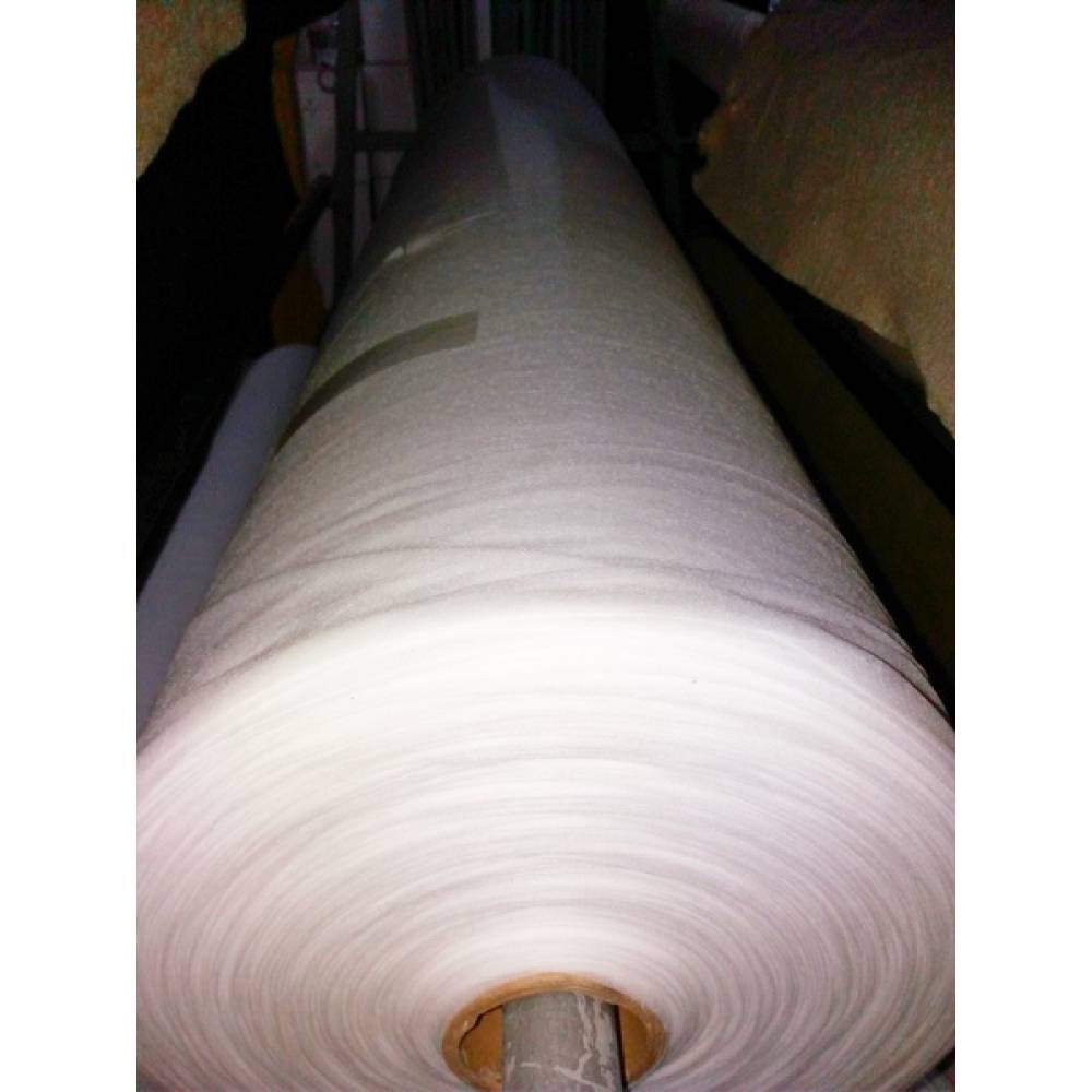 Спанбонд белый 42 рулон-полурукав 1,6м (в развороте 3,2м) на отрез 20п.м