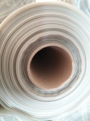 Пленка ГОСТ техническая стенка 100 мкм рулон полу-рукав 30 кг 105 пог.м